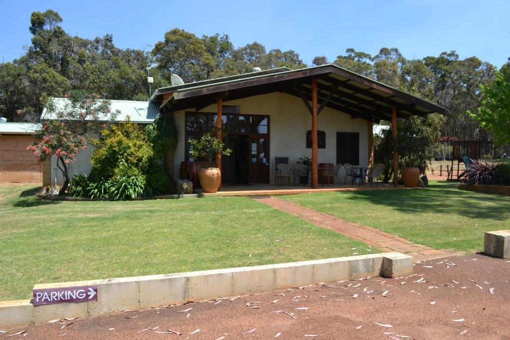 Island Brook Estate Winery And Chalets Margaret River Zewnętrze zdjęcie